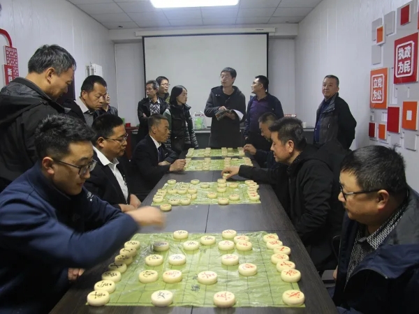 泓源公司積極組隊參加工業(yè)園區(qū)職工運動會(圖4) 泓源公司積極組隊參加工業(yè)園區(qū)職工運動會(圖4)